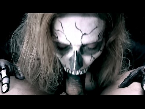 ❤️ Demon qız qara ağzı ilə xoruz əmmək və cum udmaq. ️❌ Sikişmə az.superpornpics.ru ❤